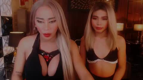 massivecockrhiana online show from May 2026 11:50:01 AM