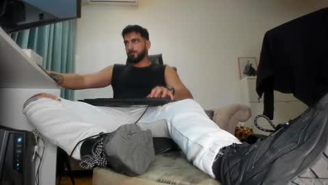 Matthew online show from September 2025 05:08:01 AM