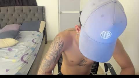 master_boy28 online show from October 2025 02:45:02 AM