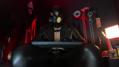Master connor online show from May 2026 10:15:02 PM