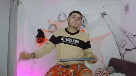 Snapshot of master_loky chatting on November 2025 06:20:02 PM master_loky online show from November 2025 06:20:02 PM