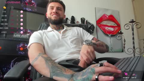 Snapshot of master_steven_01 chatting on December 2024 09:06:01 PM steven online show from December 2024 09:06:01 PM