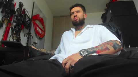 Snapshot of master_steven_01 chatting on December 2024 10:34:02 PM steven online show from December 2024 10:34:02 PM