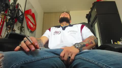 Snapshot of master_steven_01 chatting on January 2025 04:48:01 PM steven online show from January 2025 04:48:01 PM