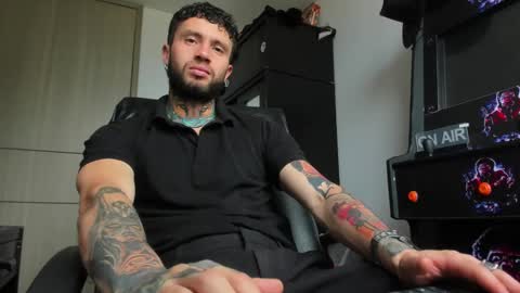 Snapshot of master_steven_01 chatting on March 2025 10:45:02 PM steven online show from March 2025 10:45:02 PM