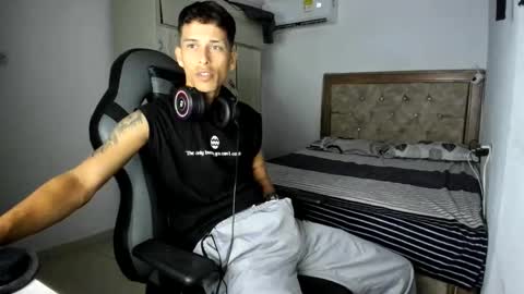 Snapshot of masteralda09 chatting on May 2026 01:49:02 PM Alpha junior online show from May 2026 01:49:02 PM