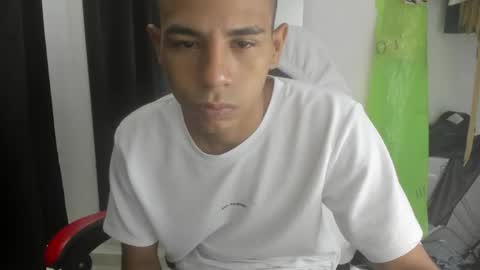 Snapshot of mastercash777 chatting on December 2025 05:48:01 AM mastercash777 online show from December 2025 05:48:01 AM