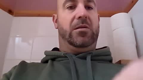 Snapshot of masterclass69er chatting on December 2024 08:45:02 AM Bob online show from December 2024 08:45:02 AM