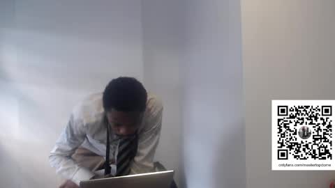 Snapshot of masterdomfuck chatting on January 2025 06:56:02 PM Masterdomfuck online show from January 2025 06:56:02 PM