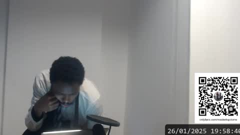 Snapshot of masterdomfuck chatting on January 2025 10:57:01 PM Masterdomfuck online show from January 2025 10:57:01 PM