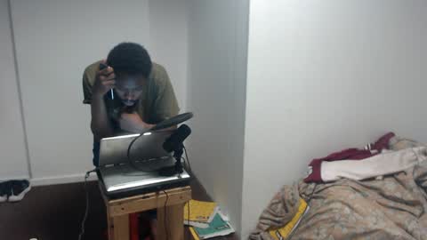 Snapshot of masterdomfuck chatting on January 2025 12:50:02 AM Masterdomfuck online show from January 2025 12:50:02 AM