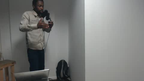 Snapshot of masterdomfuck chatting on February 2025 02:57:02 AM Masterdomfuck online show from February 2025 02:57:02 AM