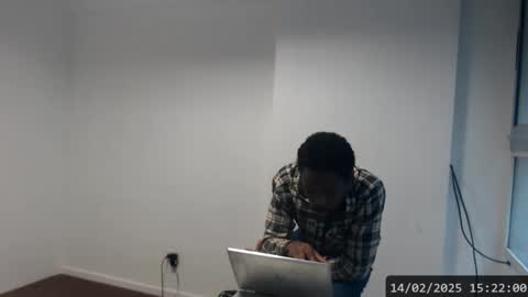 Snapshot of masterdomfuck chatting on February 2025 06:19:01 PM Masterdomfuck online show from February 2025 06:19:01 PM
