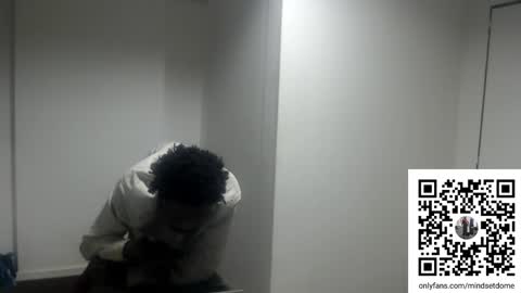 Snapshot of masterdomfuck chatting on October 2025 11:55:01 PM Masterdomfuck online show from October 2025 11:55:01 PM