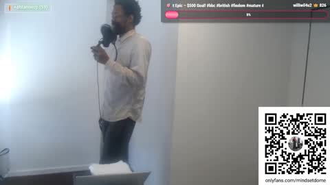 Snapshot of masterdomfuck chatting on October 2025 02:57:01 PM Masterdomfuck online show from October 2025 02:57:01 PM