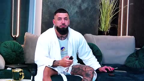 masterkingofmuscle online show from February 2025 07:18:02 AM