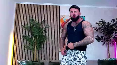 masterkingofmuscle online show from May 2026 08:14:02 PM