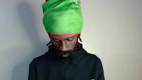 Snapshot of masterr_bate chatting on October 2025 02:53:01 AM Marl online show from October 2025 02:53:01 AM