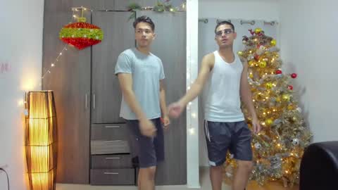 Team Cris Darwin- Fernando- Stiven- David online show from December 2024 11:18:01 AM