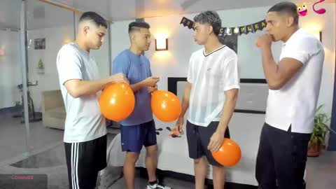 Team Cris Darwin- Fernando- Stiven- David online show from November 2025 11:31:01 AM