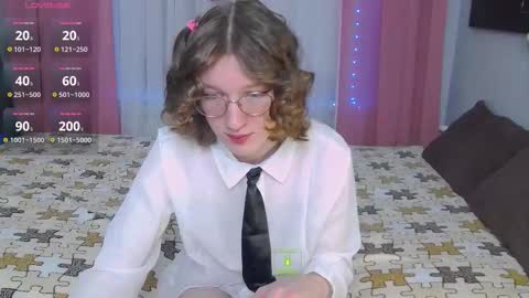 Masuzy online show from December 2025 11:14:02 AM