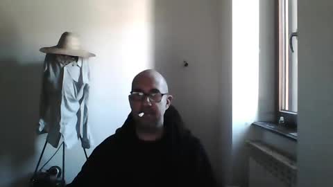 mat11efou online show from February 2025 01:00:02 PM