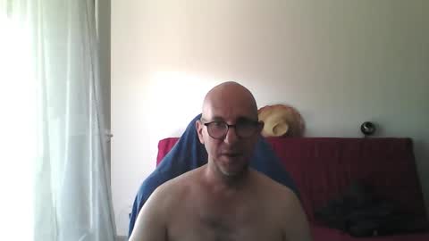 mat11efou online show from September 2025 01:05:02 PM