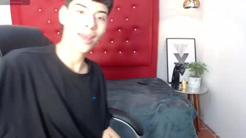 MATEO online show from May 2026 07:22:01 PM