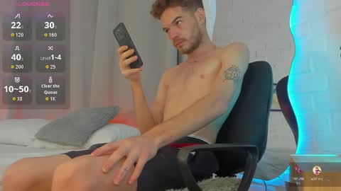 Snapshot of mateo_hunter chatting on February 2026 11:53:02 AM MATEO HUNTER online show from February 2026 11:53:02 AM