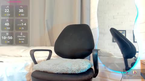 Snapshot of mateo_hunter chatting on February 2026 12:20:01 AM MATEO HUNTER online show from February 2026 12:20:01 AM