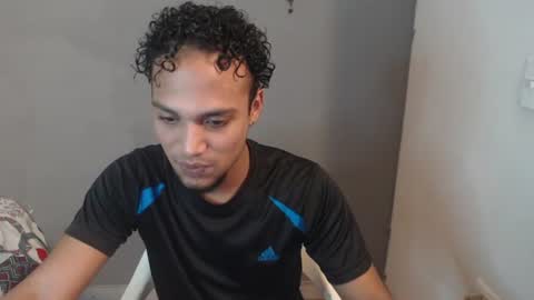 Snapshot of mateo_nick chatting on July 2026 11:06:02 AM Mateo and Noah online show from July 2026 11:06:02 AM