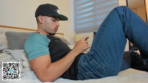 Matt online show from November 2025 09:48:02 PM