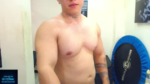 Mateo online show from May 2026 10:06:01 PM