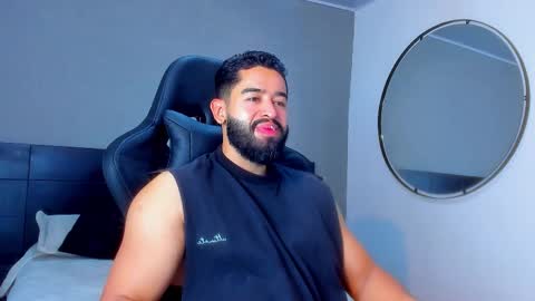 Mathew Flintt  online show from November 2025 06:01:01 PM