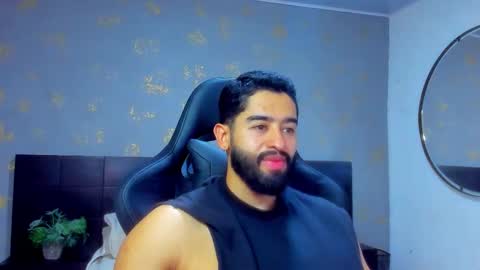 Mathew Flintt  online show from December 2025 09:41:02 PM