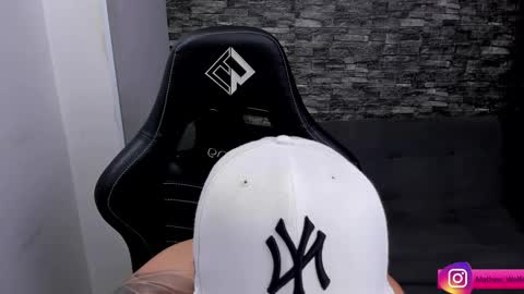 Mathew Independent model online show from December 2025 06:58:01 PM