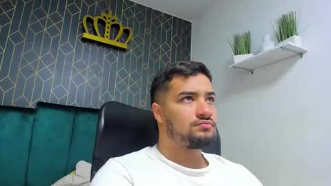 Mathews online show from September 2025 11:43:01 AM