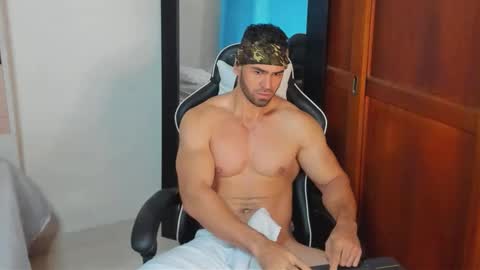 mathews_smith online show from October 2025 11:52:01 AM