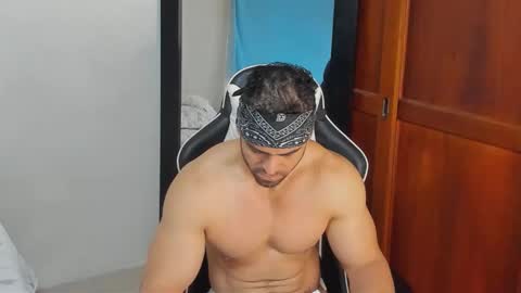 mathews_smith online show from December 2025 11:25:02 AM