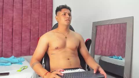 mathias cocks online show from December 2024 01:03:01 AM