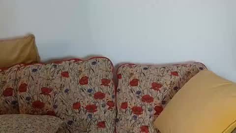 Snapshot of mathilde_solveig chatting on January 2025 03:30:02 PM mathilde_solveig online show from January 2025 03:30:02 PM