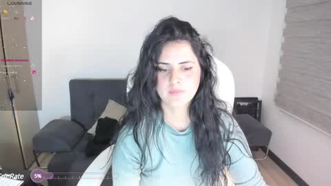 Snapshot of matilda_sweet18 chatting on February 2025 07:12:02 AM Lucia online show from February 2025 07:12:02 AM