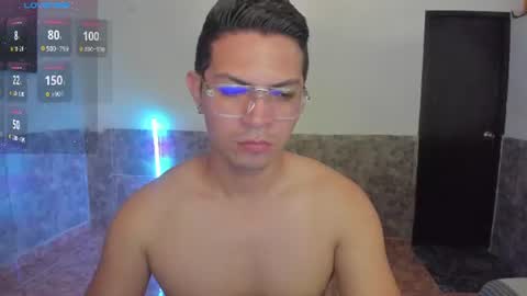 Snapshot of mattcoom chatting on June 2026 03:21:02 PM Matt Coom Independent model online show from June 2026 03:21:02 PM