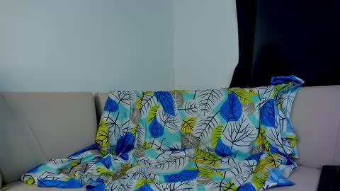 mattdevon7 online show from May 2026 01:00:01 AM