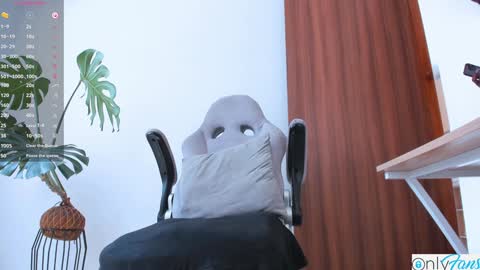 Mateo online show from January 2025 03:31:02 PM