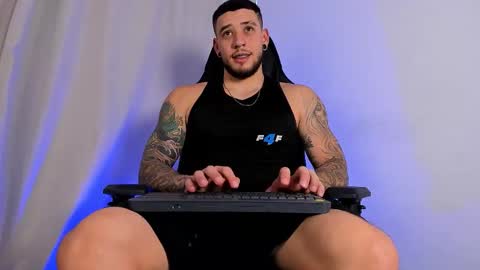 Snapshot of matteosantino25 chatting on February 2026 06:03:01 PM matteosantino25 online show from February 2026 06:03:01 PM