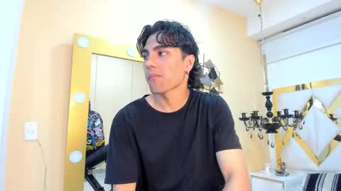 mattfiore online show from December 2025 07:10:01 PM