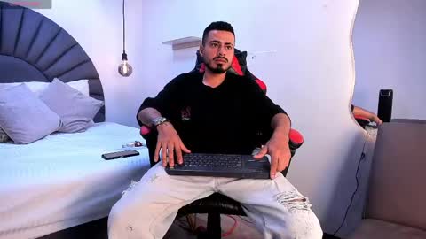 Matthew online show from March 2026 10:35:01 PM