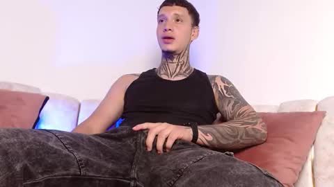 Matt online show from November 2025 05:16:01 PM