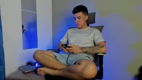 mattiwsmorris_ online show from November 2025 06:15:01 PM